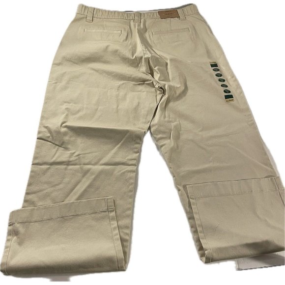 NEW WOMENS KHAKI PANTS LL BEAN SZ 18 Medium Tall classic fit - Picture 3 of 7
